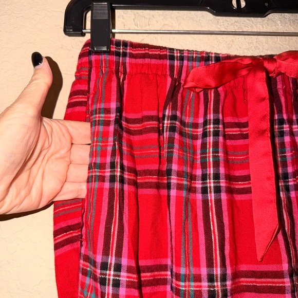 Victoria's Secret Plaid Button Front Shirt With Matching Pants- Size Medium - Picture 12 of 15